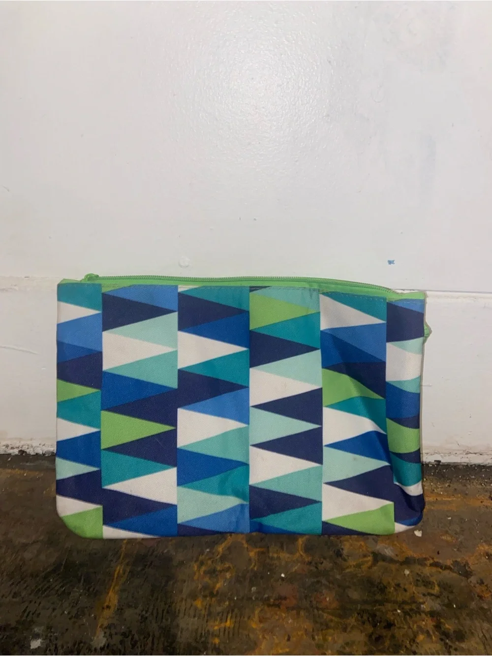 Y2K Kidcore Art Teacher Geometric‎ Triangle Print Cosmetic Pouch in Blue & Green